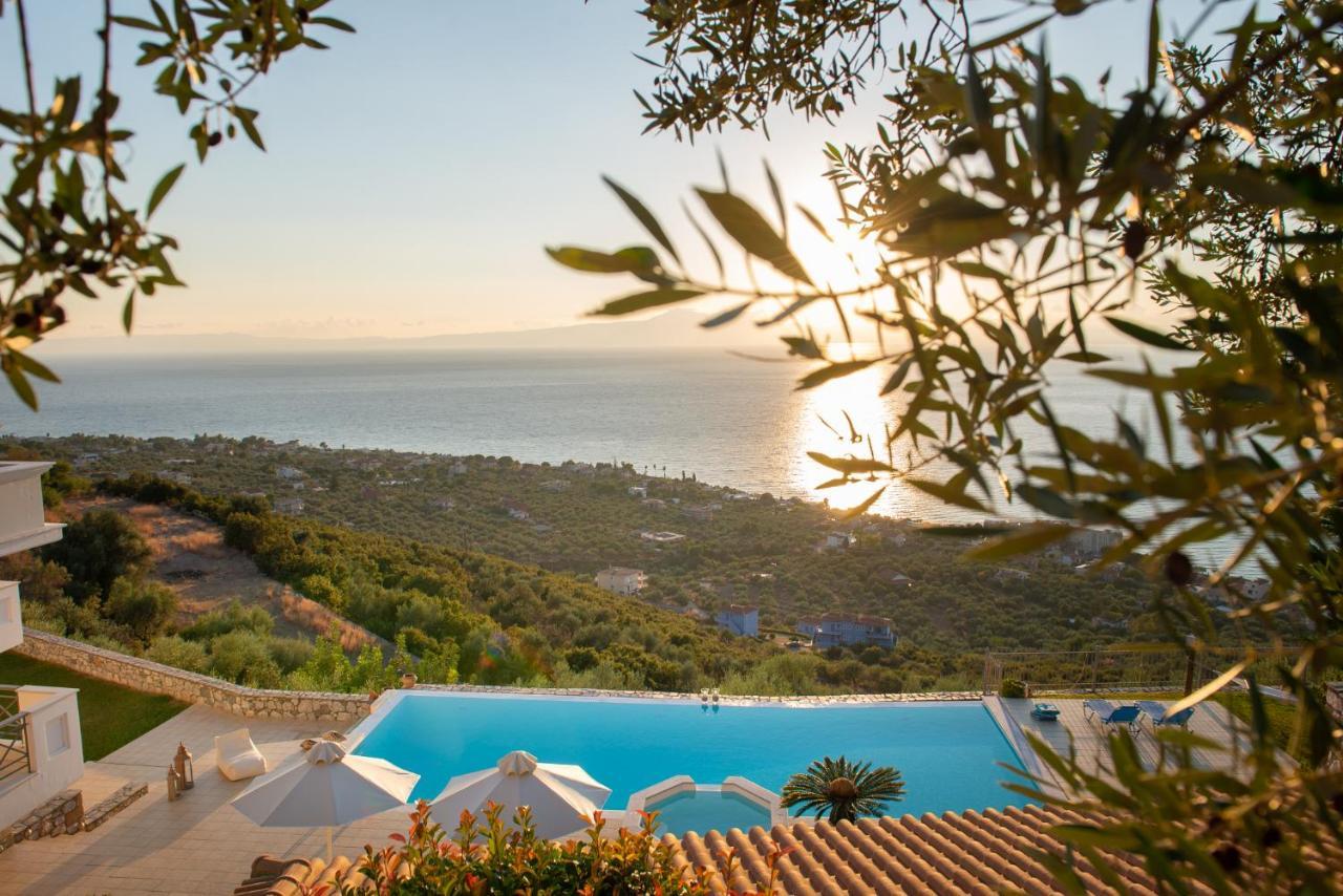 Villa Rebecca Каламата Екстериор снимка
