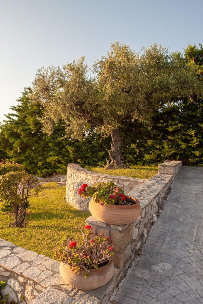 Villa Rebecca Каламата Екстериор снимка